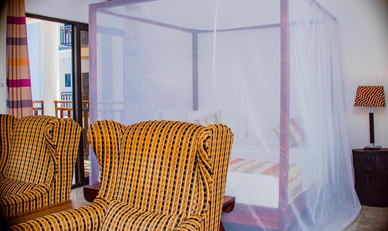 סרקונדה Majula Boutique Hotel מראה חיצוני תמונה