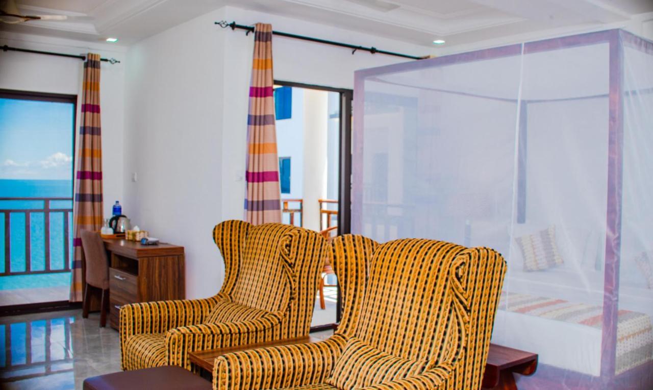 סרקונדה Majula Boutique Hotel מראה חיצוני תמונה